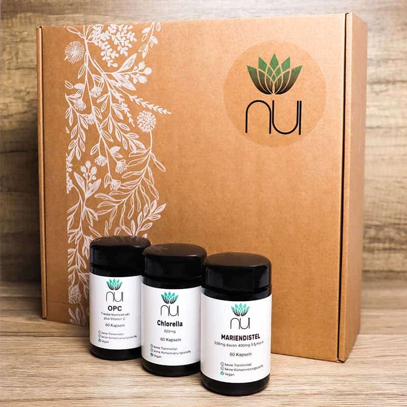 NUI Detoxbox OPC, Chlorella und Mariendistel Gläser und ein Karton