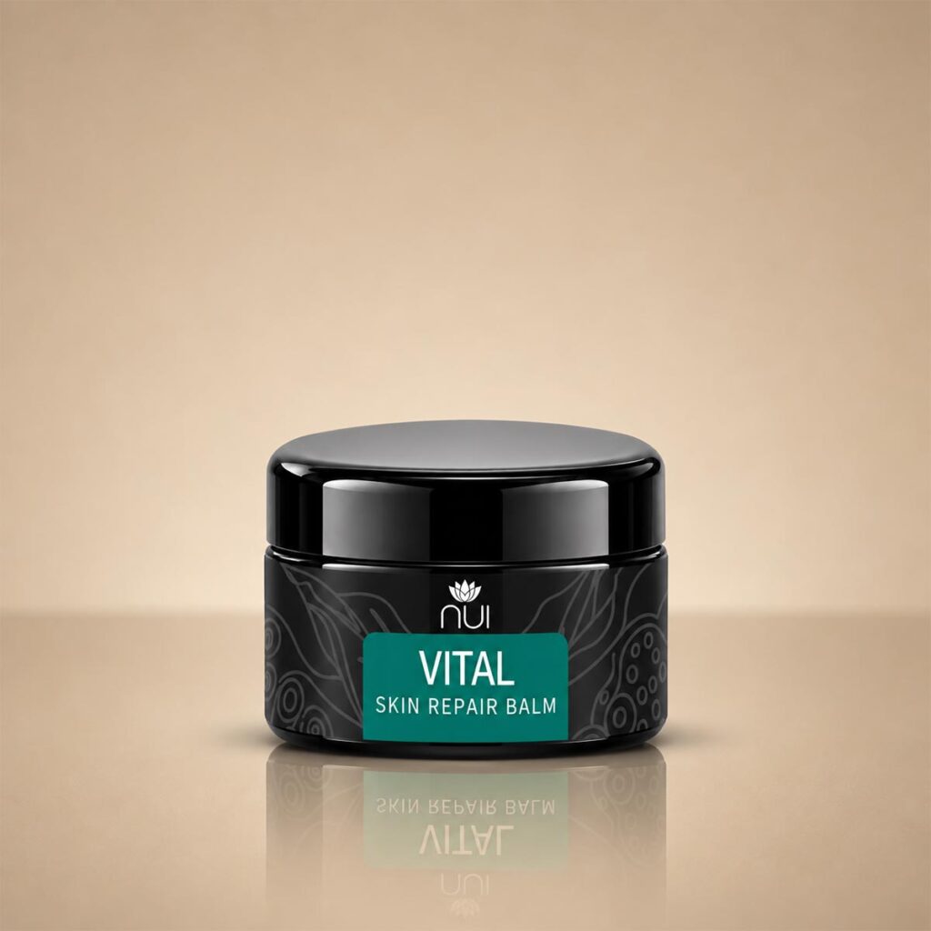NUI VITAL SKIN Repair Balm im schwarzen Violettglas-Tiegel, 30 ml